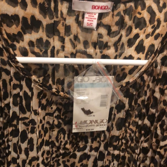 Blouse shirt - Picture 2 of 5